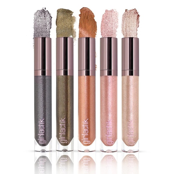 Girlactic Metallic Eye Sparkle Shadow in Chic- Color is Sold Out - Picture 3 of 6